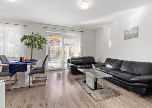 PREDAJ 5IZBOVÝ ROD. DOM SO ZÁHRADOU A PARKOVANÍM V NOVOSTAVBE