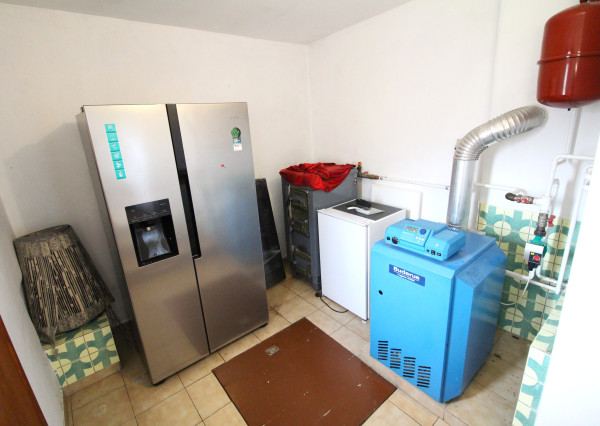 TOP!!! ZREKONŠTRUOVANÝ RD S VEĽKÝM POZEMKOM 939m2