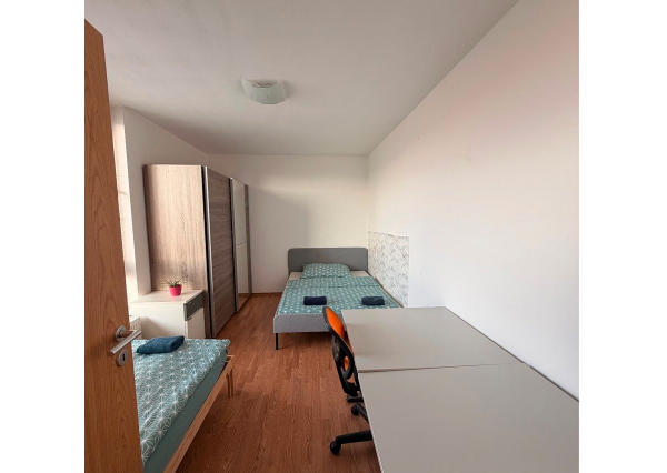 Veľkoryso riešený 4izbový byt na predaj, BA