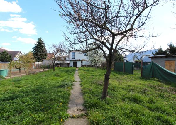 TOP!!! PREDAJ 2PODLAŽNÉHO ROD. DOMU SO ZÁHRADOU V IVANKE PRI DUNAJI