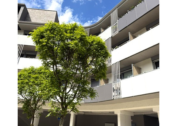 TOP!!! MODERNÝ 2I APARTMÁN S VEĽKÝM BALKÓNOM A PARKOVANÍM V NOVOSTAVBE
