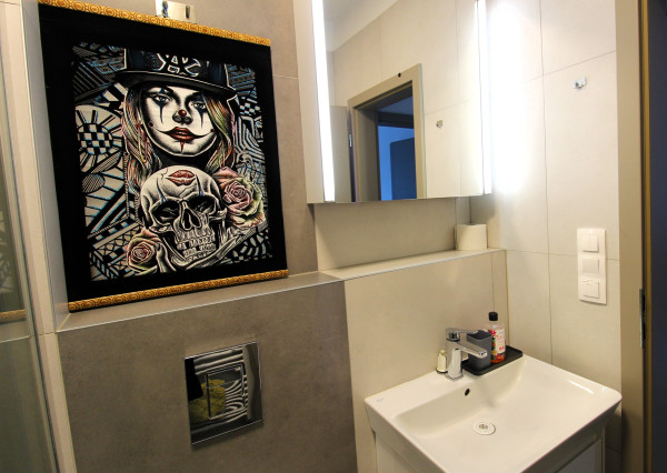 TOP!!! MODERNÝ 2I APARTMÁN S VEĽKÝM BALKÓNOM A PARKOVANÍM V NOVOSTAVBE