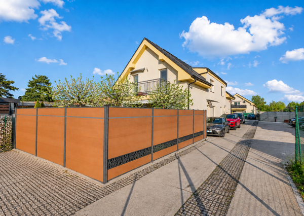 MODERNÝ 5IZB. ROD. DOM S PARKOVANÍM A ZÁHRADOU V NOVOSTAVBE