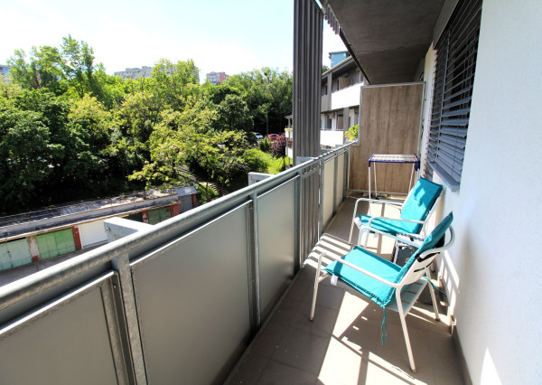 TOP!!! MODERNÝ 2I APARTMÁN S VEĽKÝM BALKÓNOM A PARKOVANÍM V NOVOSTAVBE