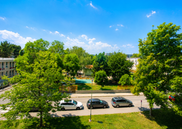 PRIESTRANNÝ, KOMPLETNE ZREKONŠTRUOVANÝ 3I BYT S BALKÓNOM NA HABURSKEJ