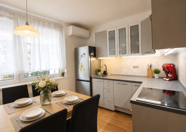 TOP!!! KRÁSNY, ZARIADENÝ 3I BYT S 2 BALKÓNMI A PARKOVANÍM NA KRESÁNKOVEJ