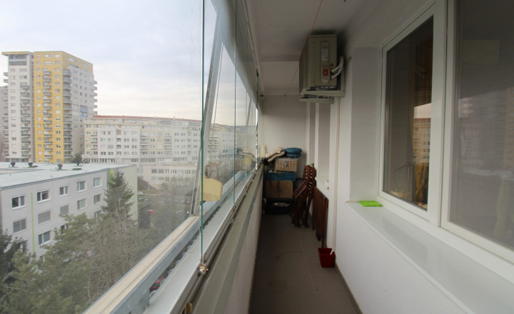 PREDANÉ!!! ZREKONŠTRUOVANÝ 1I BYT S VEĽKOU LOGGIOU PRI LÍŠČOM ÚDOLÍ - fotografia 6