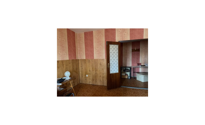 PREDANÉ!!! PREDAJ 2I BYTU VHODNÉHO NA REKONŠTRUKCIU NA Š. KRÁLIKA - fotografia 11