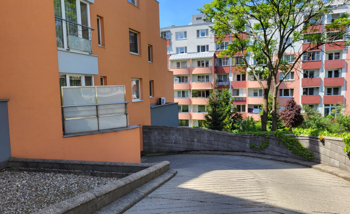 PREDANÉ!!! PRIESTRANNÁ GARÁŽ NA MAJERNÍKOVEJ - fotografia 6