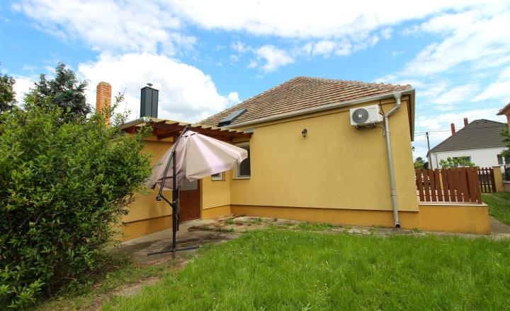 Predaný!!! ZREKONŠTRUOVANÝ RD S VEĽKÝM POZEMKOM 939m2 - fotografia 18
