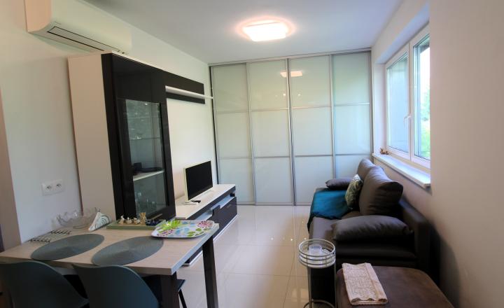 PRENAJATÉ!!! ŠTÝLOVÝ, NOVÝ 1I APARTMÁN V NOVOSTAVBE V KARLOVEJ VSI - stačí sa nasťahovať! - fotografia 1