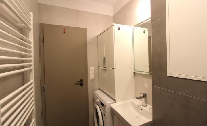 PRENAJATÉ!!! ŠTÝLOVÝ, NOVÝ 1I APARTMÁN V NOVOSTAVBE V KARLOVEJ VSI - stačí sa nasťahovať! - fotografia 17