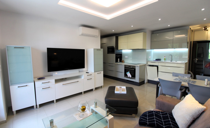 PRENAJATÉ!!! MODERNÝ 2I APARTMÁN S VEĽKÝM BALKÓNOM A PARKOVANÍM V NOVOSTAVBE - fotografia 6
