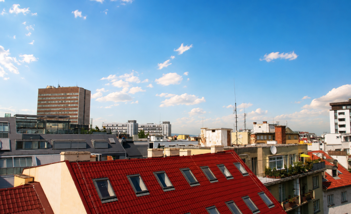 🌇 Veľká terasa s panoramatickým výhľadom / Komfortné bývanie v centre Bratislavy - fotografia 3