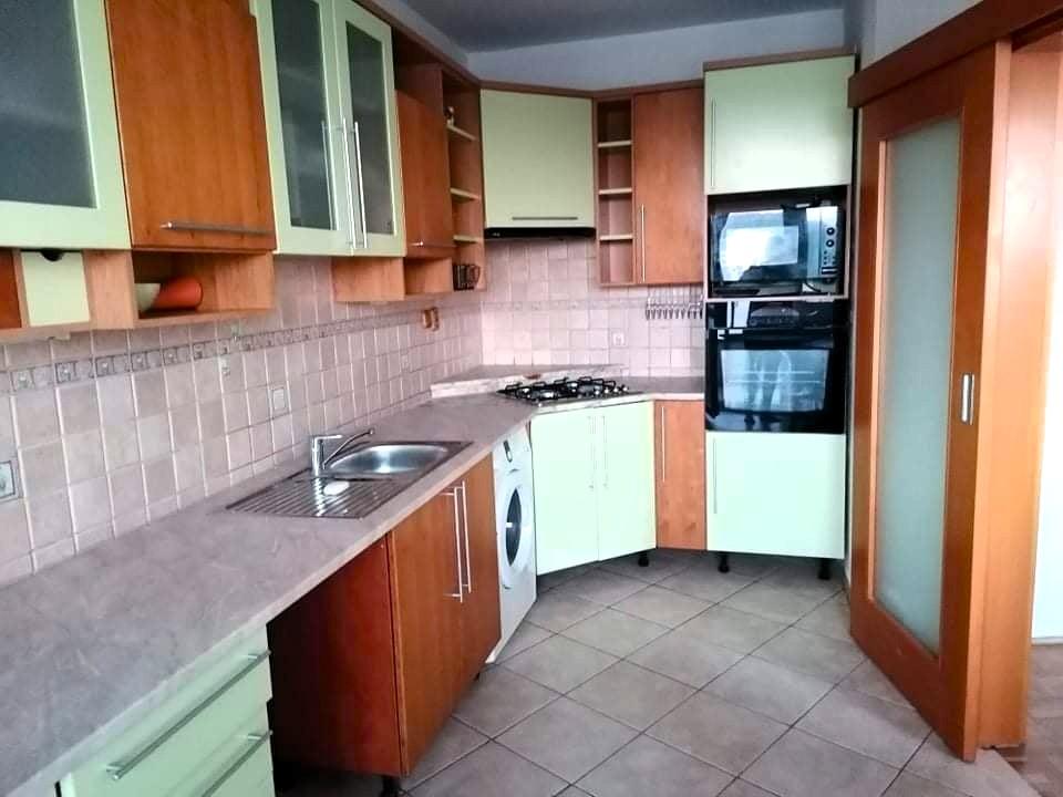 TOP!!! PRIESTRANNÝ 4I BYT S LOGGIOU NA DLHÝCH DIELOCH